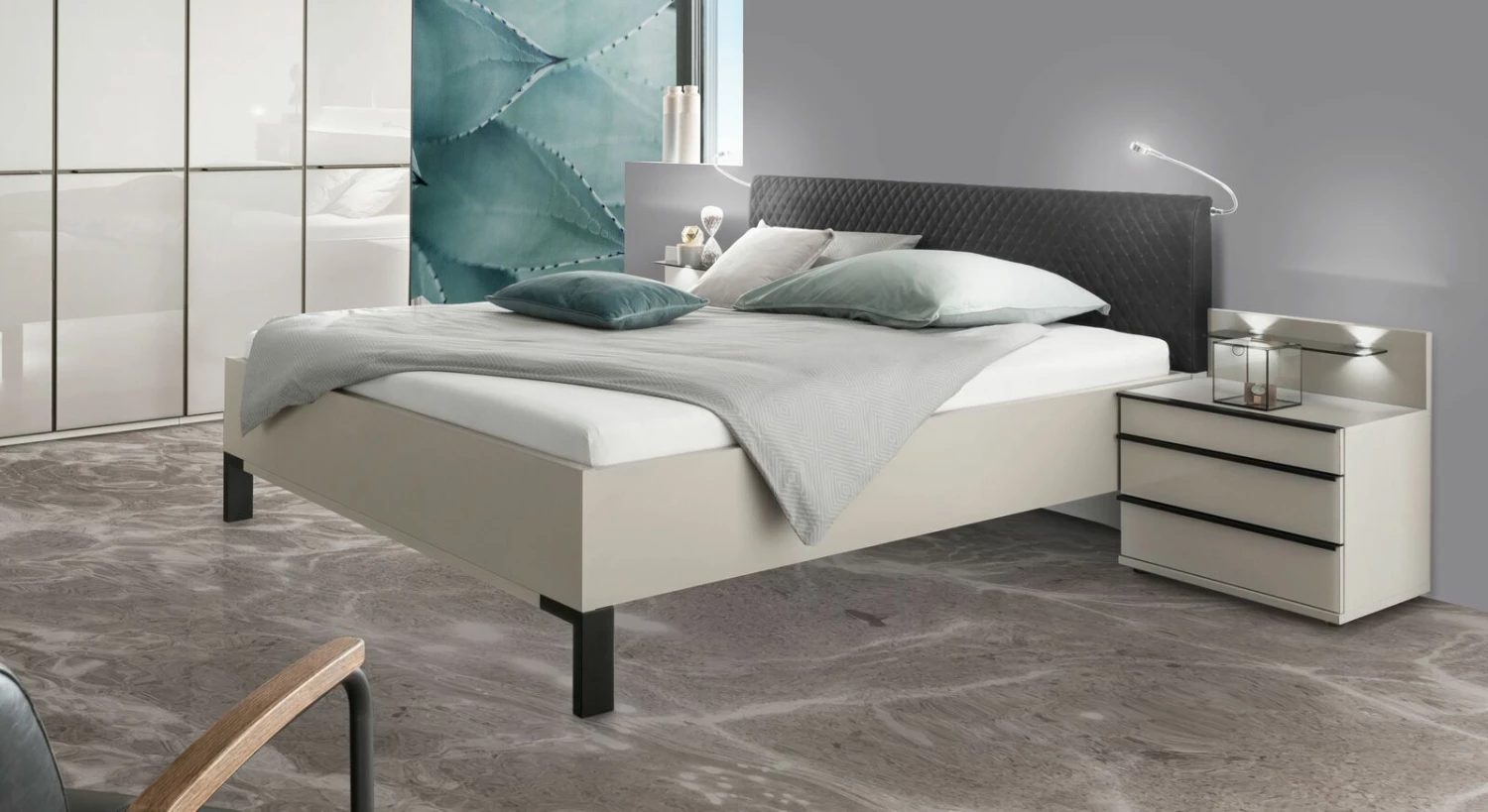 Bett "Loyd" 3 Bett "Loyd"