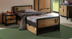 Jugendzimmer "Beli" -Bettbezüge Verkäufe 2024 ausziehbett beli braun kiefer