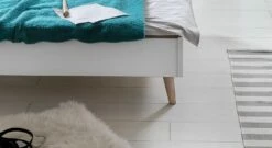 Bett "Beano" -Bettbezüge Verkäufe 2024 bett beano massiv esche fuesse