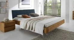 Bett "Belbari" -Bettbezüge Verkäufe 2024 bett belbari cognac kopfteil blau