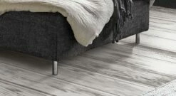 Bett "Bustan" -Bettbezüge Verkäufe 2024 bett bustan chromfuesse elegant