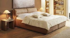 Bett "Cremona" 31 Bett "Cremona" -Bettbezüge Verkäufe 2024 bett cremona design weich hellbraun decke beige gr