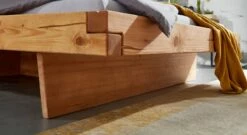 Bett "Esberg" -Bettbezüge Verkäufe 2024 bett esberg fussleiste massive fichte