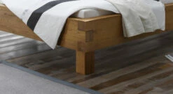 Bett "Kasos" -Bettbezüge Verkäufe 2024 bett kasos massiv holz rahmen gr