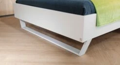 Bett "Lania" -Bettbezüge Verkäufe 2024 bett lania weiss kufe