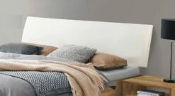 Bett "Laxton" -Bettbezüge Verkäufe 2024 bett laxton weiss kunstleder kopfteil