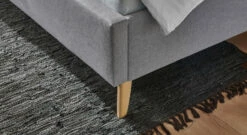 Bett "Maliana" -Bettbezüge Verkäufe 2024 bett maliana fuesse edel buchenholz