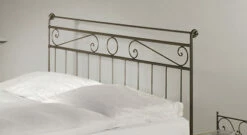 Bett "Merlo" -Bettbezüge Verkäufe 2024 bett merlo kopfteil eisen filligran