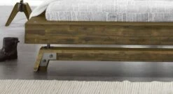 Bett "Molina" -Bettbezüge Verkäufe 2024 bett molina massiv fussbereich