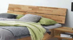 Bett "Pikosa" -Bettbezüge Verkäufe 2024 bett pikosa kopfteil geneigt massiv