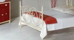 Bett "San Pedro" -Bettbezüge Verkäufe 2024 bett san pedro fussteil filigran gr