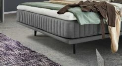 Boxspringbett "Valtor" -Bettbezüge Verkäufe 2024 boxspringbett valtor schmal bettbeine