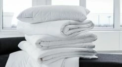 Centa-Star Markenfaser-Duo-Bettdecke "Famous" Warm 9 Centa-Star Markenfaser-Duo-Bettdecke "Famous" Warm -Bettbezüge Verkäufe 2024 centa star markenfaser bettdecke famous passend kissen