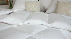 Centa-Star Daunen-Bettdecke "Moments" Medium