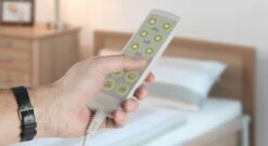 Komfortbett Mit Pflegebett-Funktion "Rügen" -Bettbezüge Verkäufe 2024 fernbedienung verstellung elektrisch pflegebetten 1