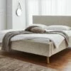 HOMELIV. Bett "Calypso" Stoff Abriamo 2 HOMELIV. Bett "Calypso" Stoff Abriamo -Bettbezüge Verkäufe 2024 homeliv bett calypso abriamo geradlinig design 1