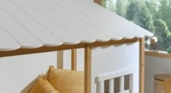 Kinderbett "Landhaus" -Bettbezüge Verkäufe 2024 kinderbett landhaus dach weiss