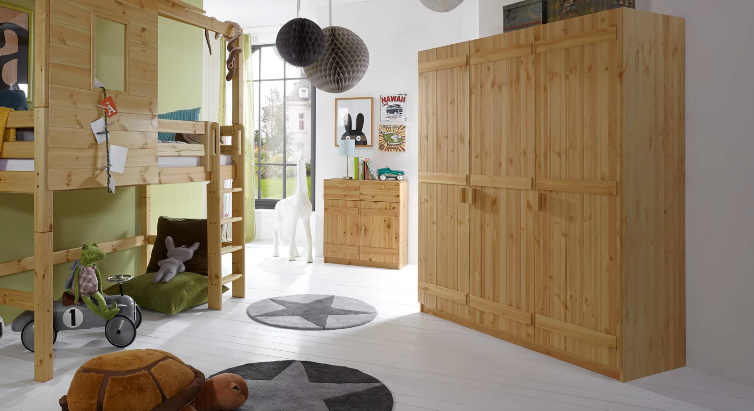 Kleiderschrank "Kids Paradise" 3 Kleiderschrank "Kids Paradise"