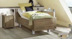 Komfortbett Mit Pflegebett-Funktion "Isar" -Bettbezüge Verkäufe 2024 komfortbett pflegebett funktion isar dekor eiche tabak