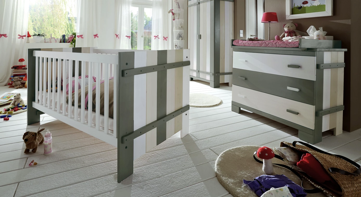 Babybett "Kids Paradise" Laubhütte 7 Babybett "Kids Paradise" Laubhütte – Bild 5