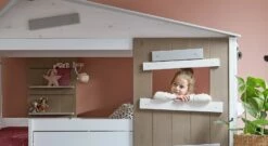 LIFETIME Hüttenbett "Hideout" -Bettbezüge Verkäufe 2024 lifetime huettenbett hideout fenster modern