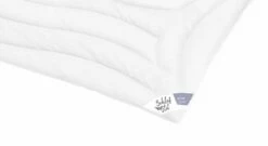 SCHLAFSTIL Markenfaser-Bettdecke "F300" Medium 8 SCHLAFSTIL Markenfaser-Bettdecke "F300" Medium -Bettbezüge Verkäufe 2024 schlafstil markenfaser bettdecke f300 medium flauschig hochwertig