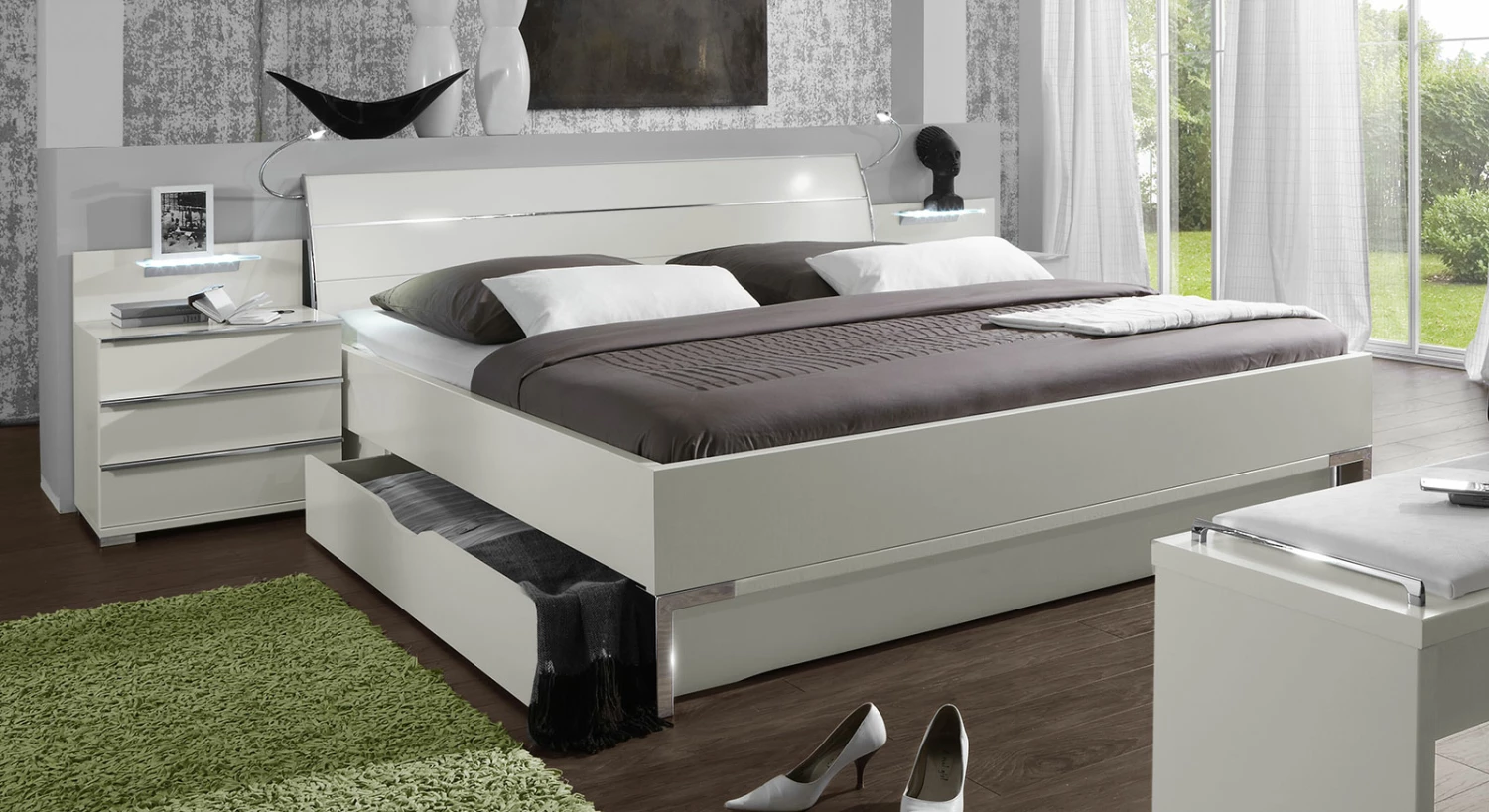 Schubkasten-Doppelbett "Salford" 3 Schubkasten-Doppelbett "Salford"