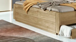 Schubkasten-Doppelbett "Toride" 12 Schubkasten-Doppelbett "Toride" -Bettbezüge Verkäufe 2024 schubkasten doppelbett toride fussteil massiv eiche gr