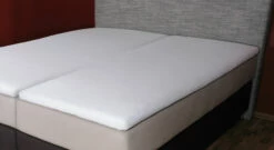 Boxspring-Spannbetttuch Für Split-Topper (Kopf- Und Fußteileinschnitt)