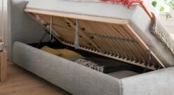 Stauraumbett "Astarte" 12 Stauraumbett "Astarte" -Bettbezüge Verkäufe 2024 stauraumbett astarte lattenrost seitlich oeffnen 1